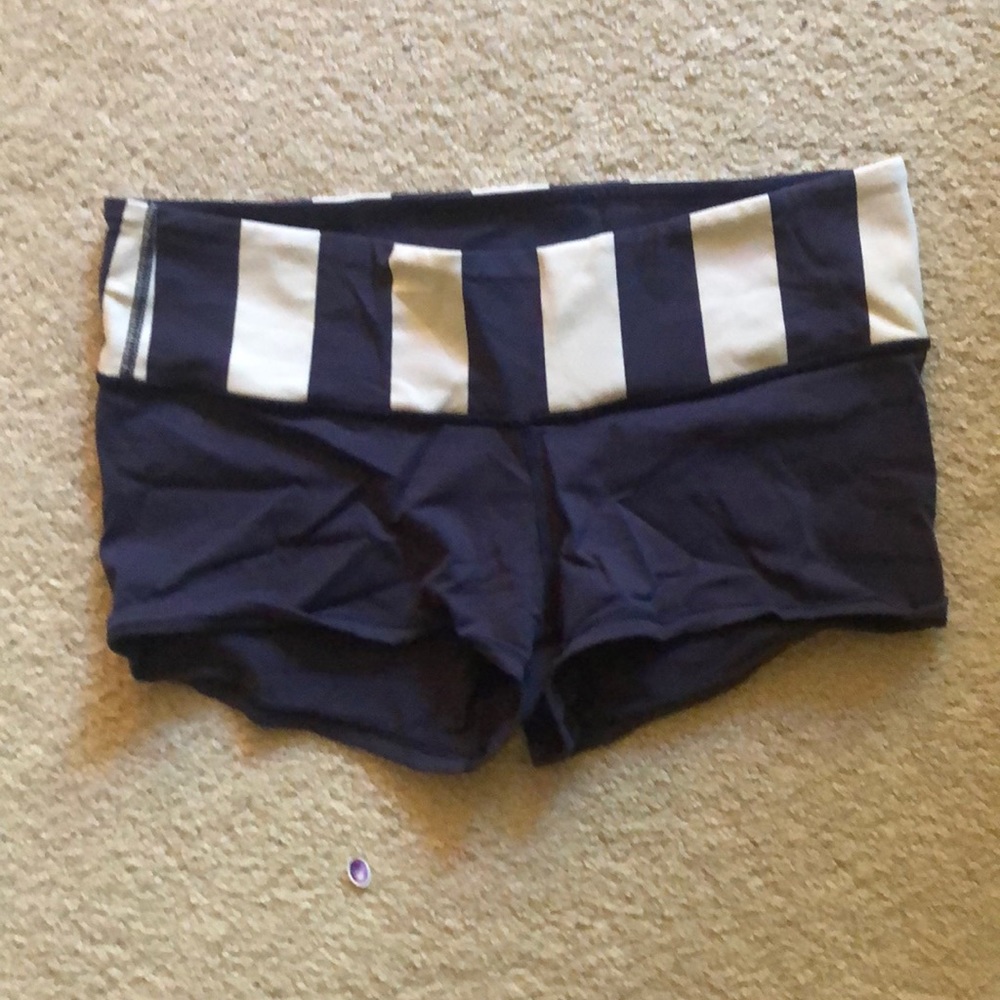 Lululemon yoga shorts